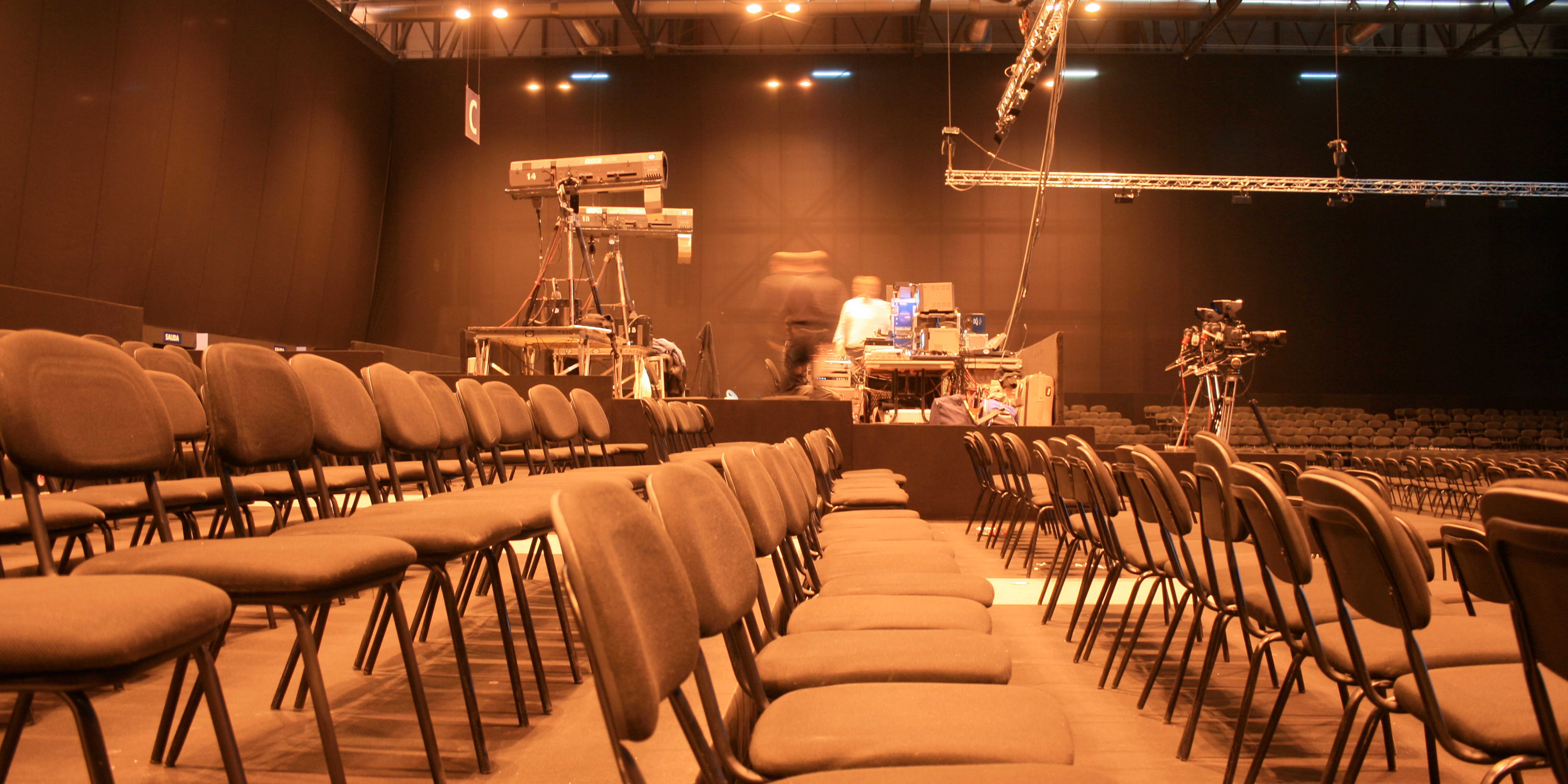 Pinnacle Event About - Pinnacle Event Furniture